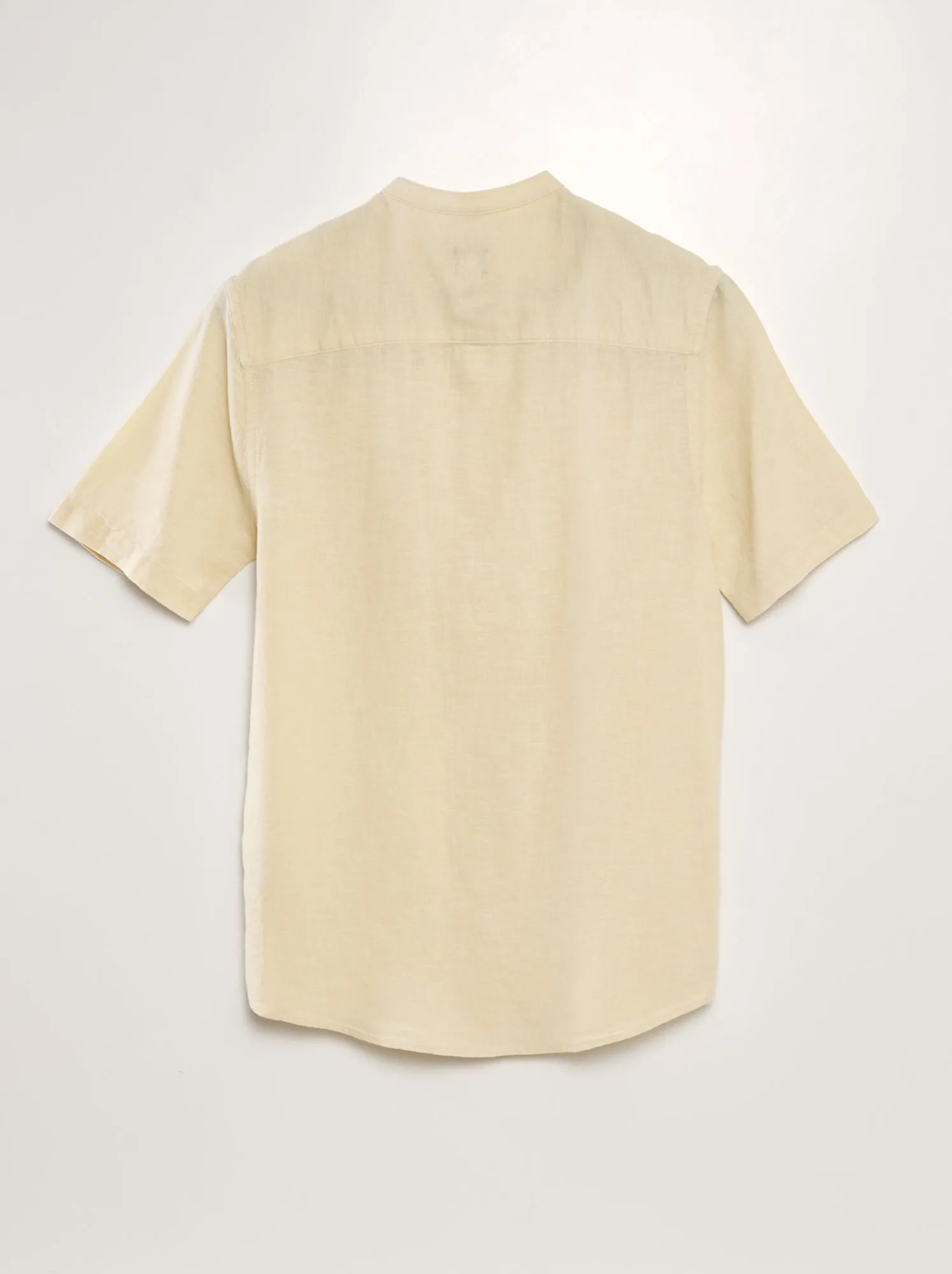 Camicia a maniche corte con collo alla coreana in lino - BIANCO