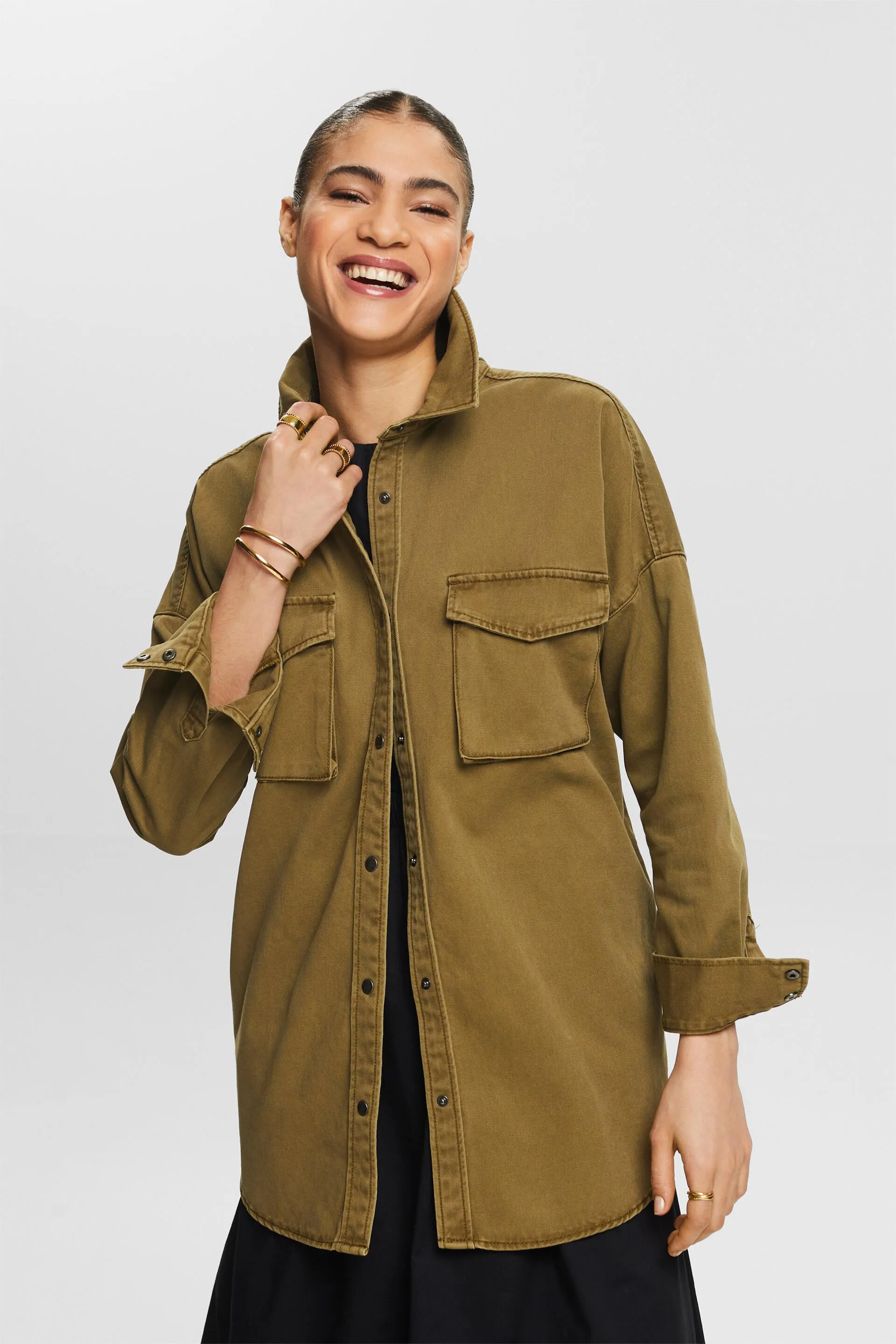 Camicia blusata a maniche lunghe