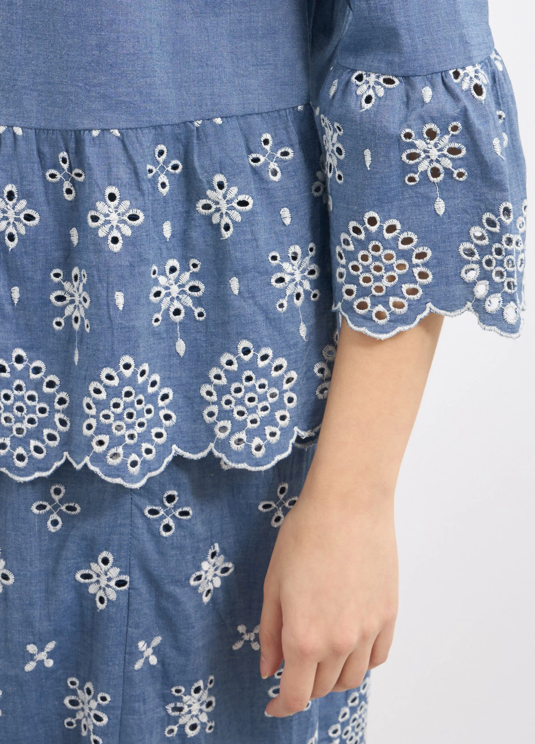Camicia in chambray di puro cotone con ricami donna