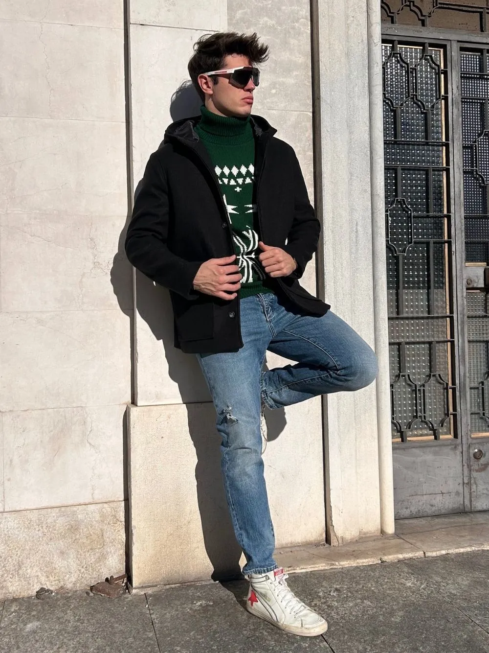 Cappotto cappuccio e tasche