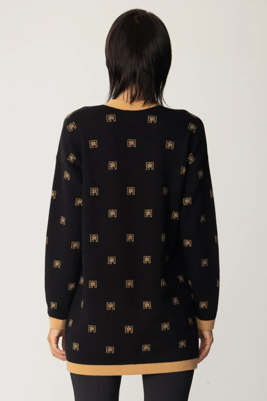 Cardigan lungo con stampa loghi NERO/CARAMELLO
