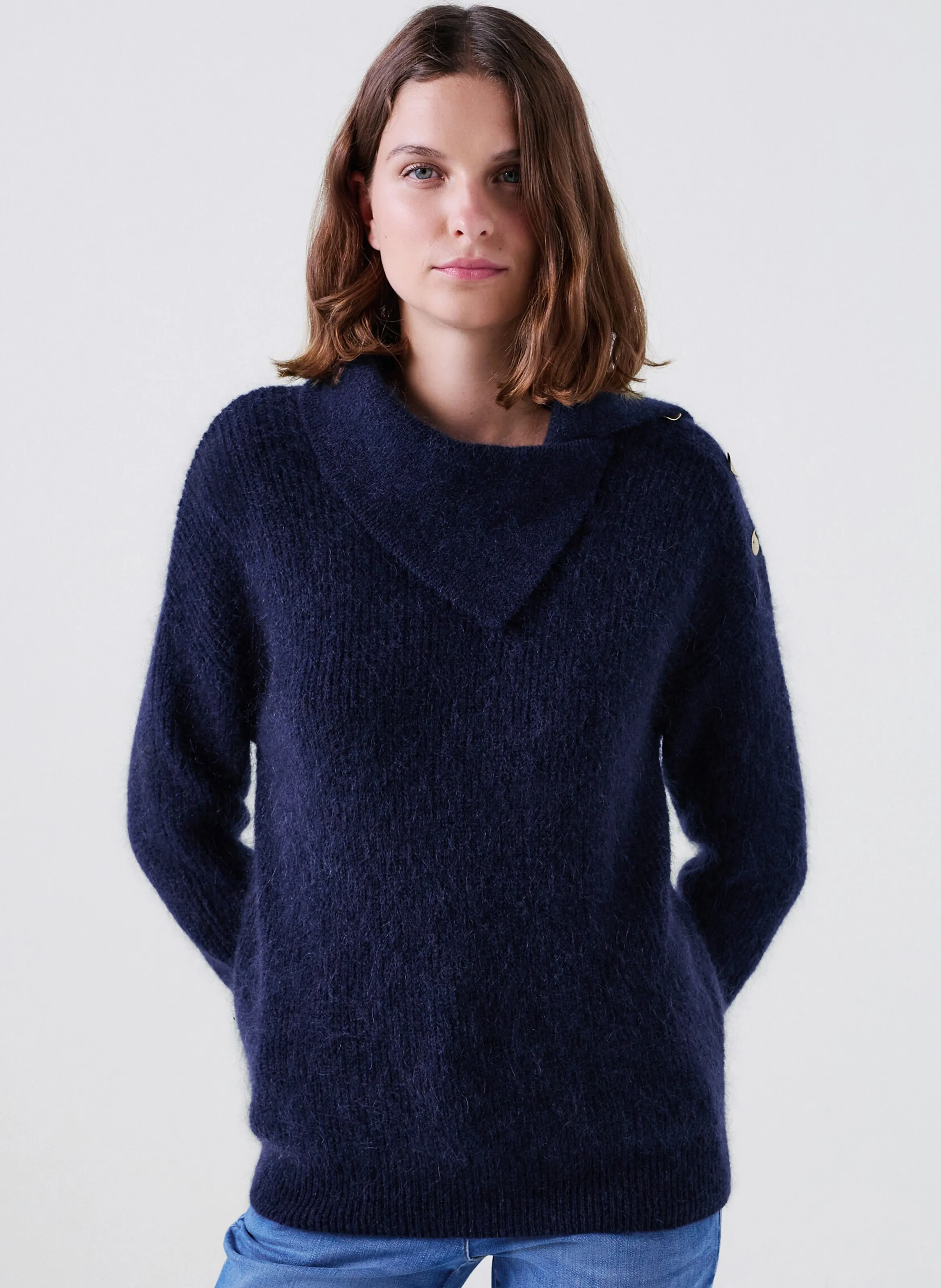  CAROLL   MELKIOR - Maglione ampio con collo asimmetrico in misto lana | Blu