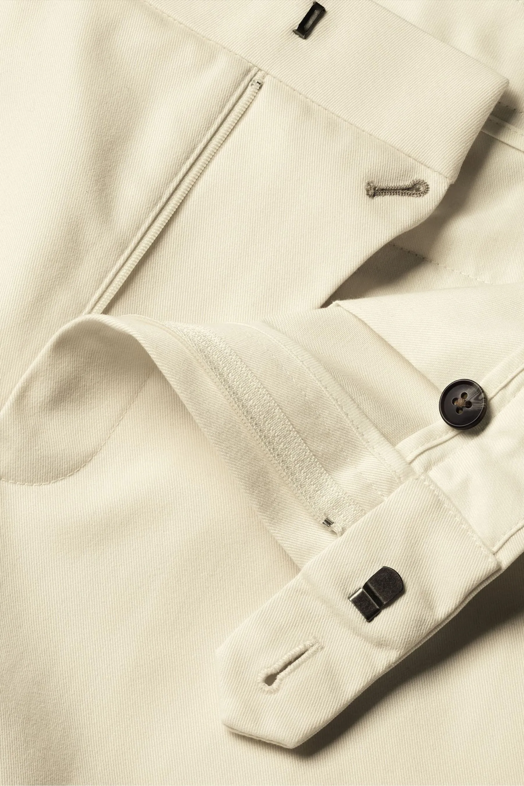 Charles Tyrwhitt - Classic Fit - Pantaloni chino no-stiro