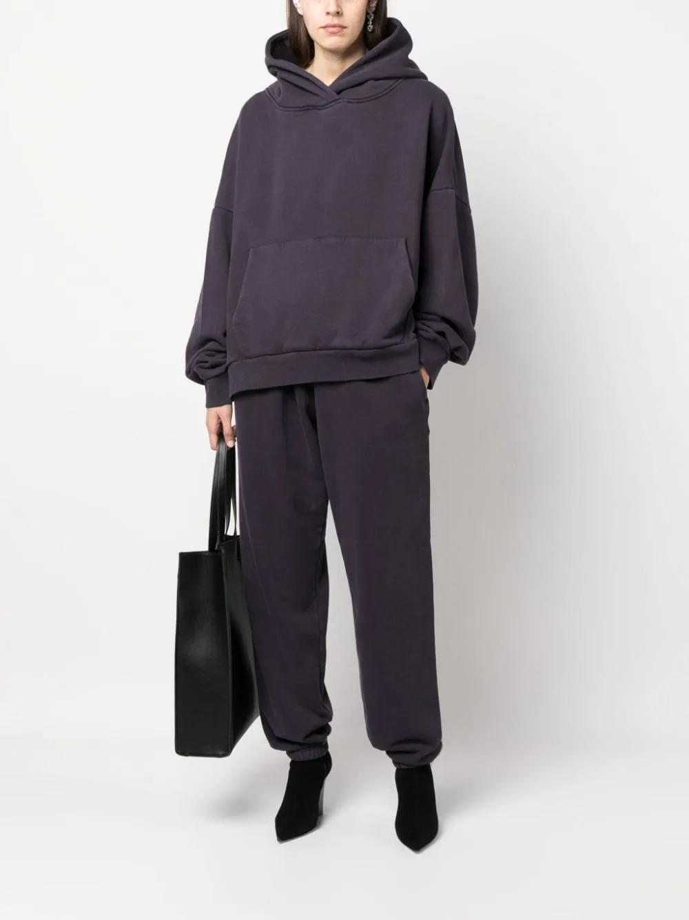 Felpa con cappuccio in nero - unisex