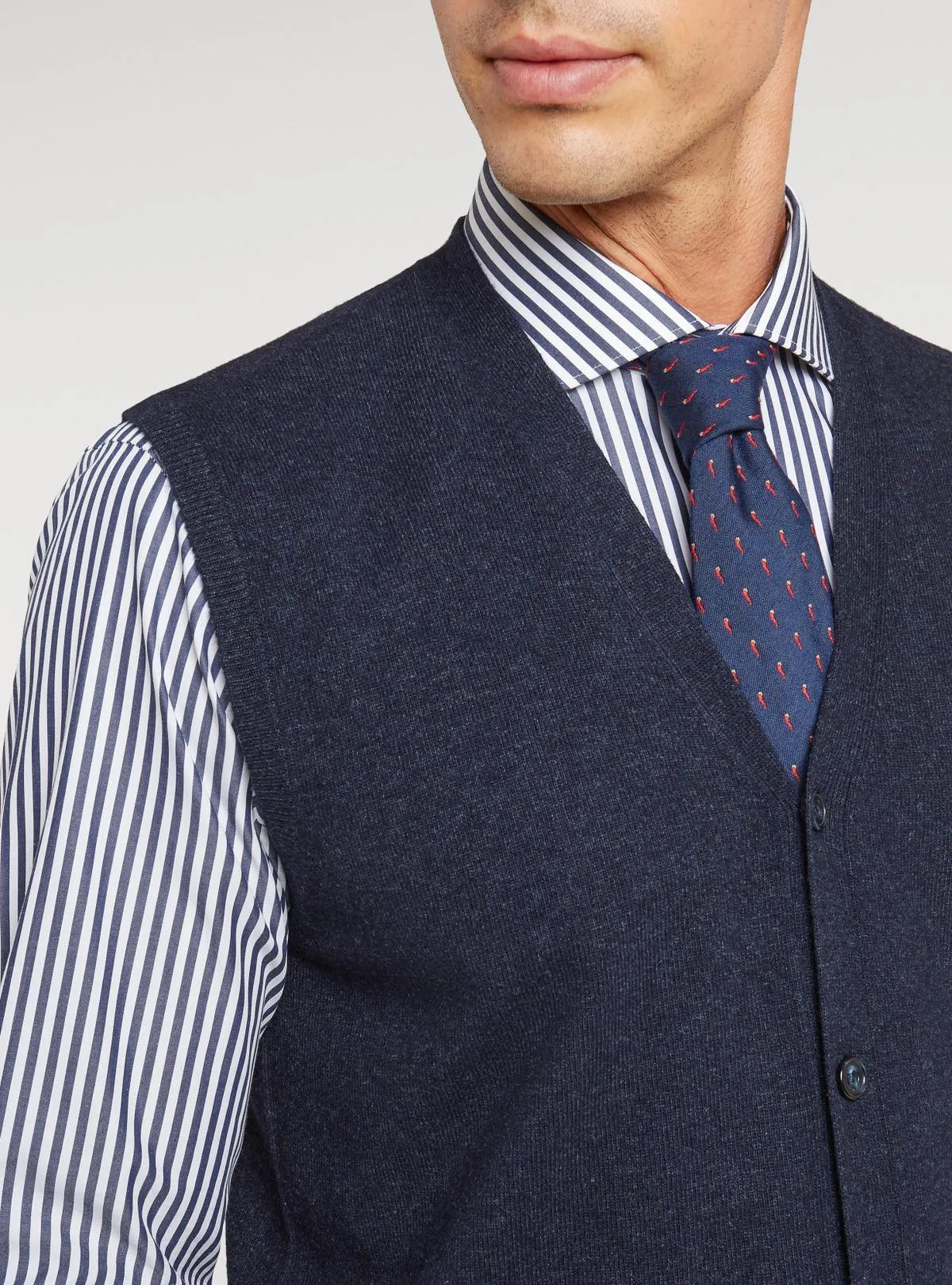   Gilet con bottoni in lana Merino      