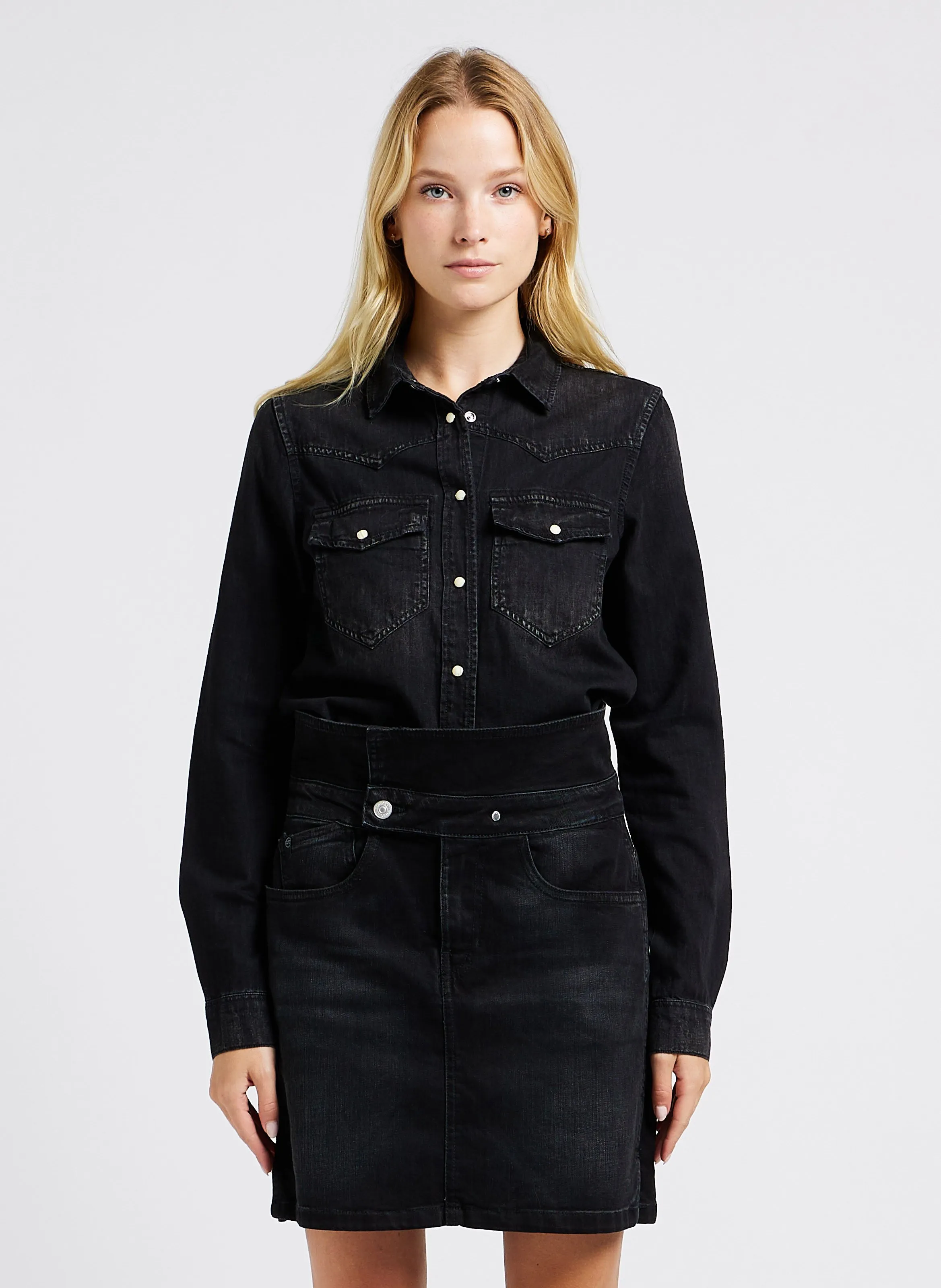  LE TEMPS DES CERISES   JUANITA - Camicia dritta collo classico in cotone | Nero
