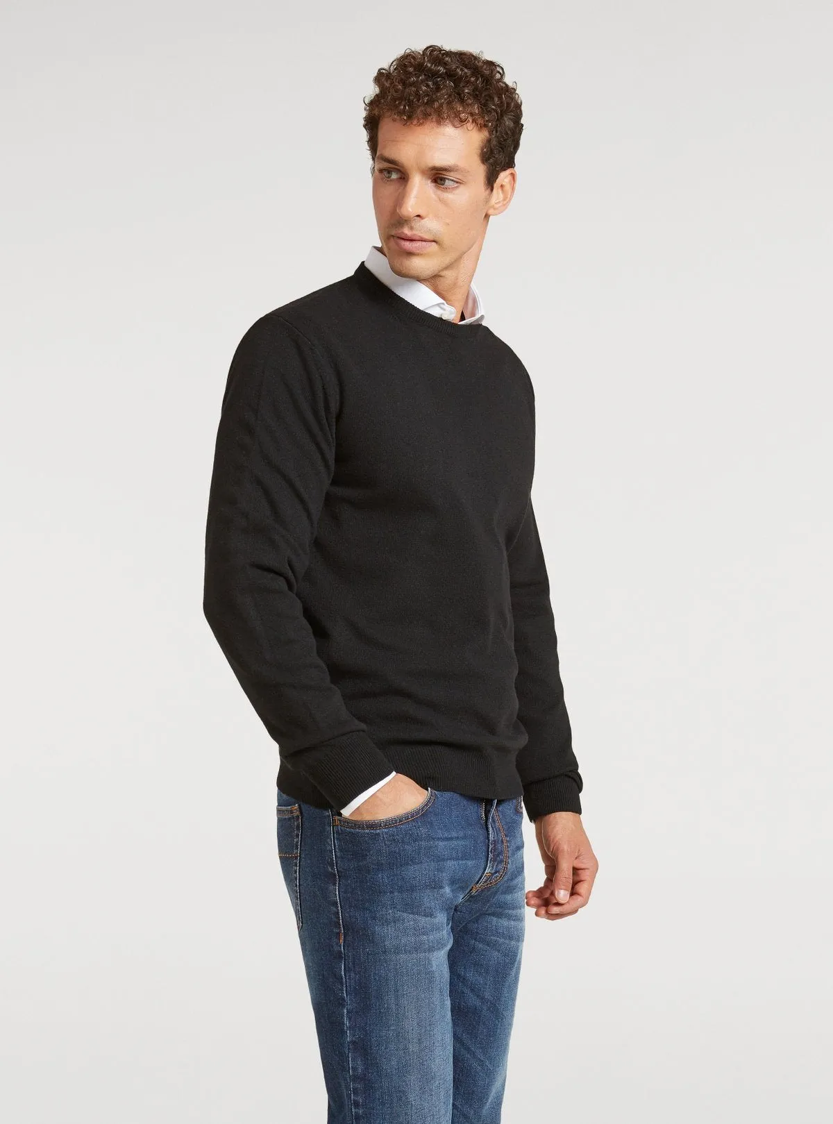   Maglia girocollo in lana e cashmere      