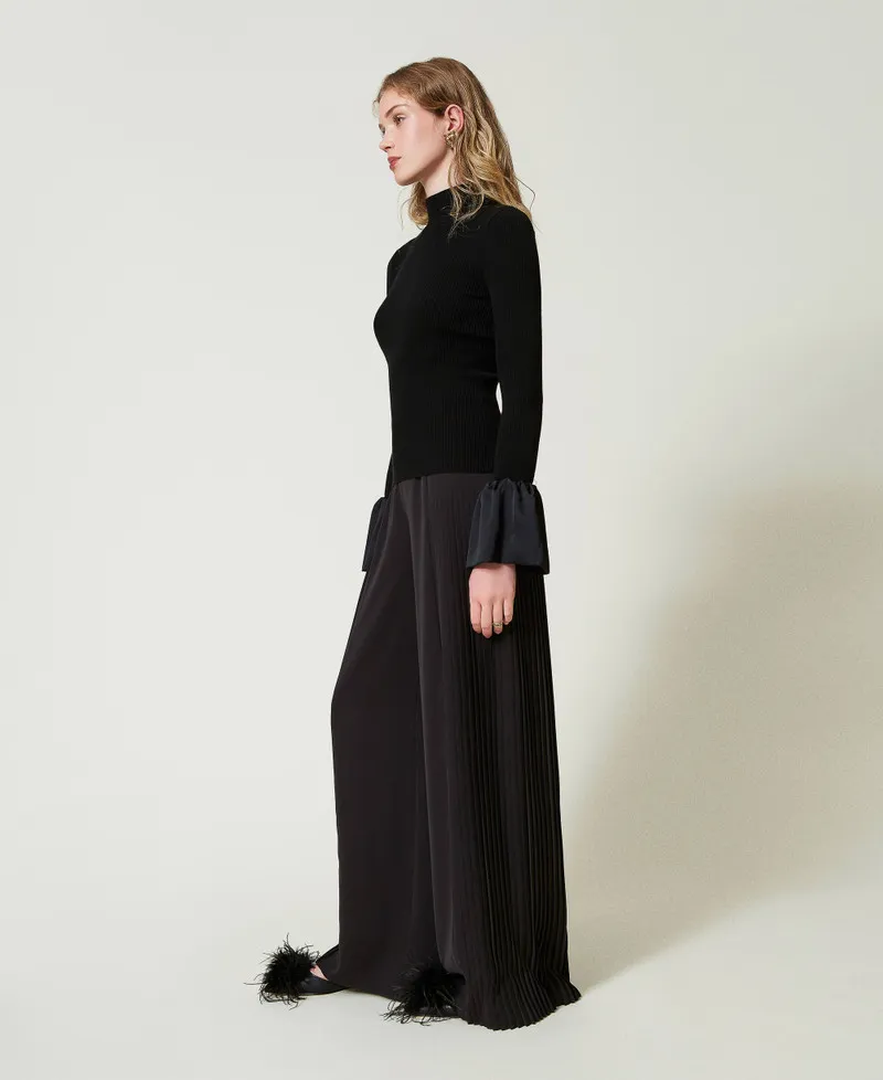 Pantaloni a palazzo in georgette plissé