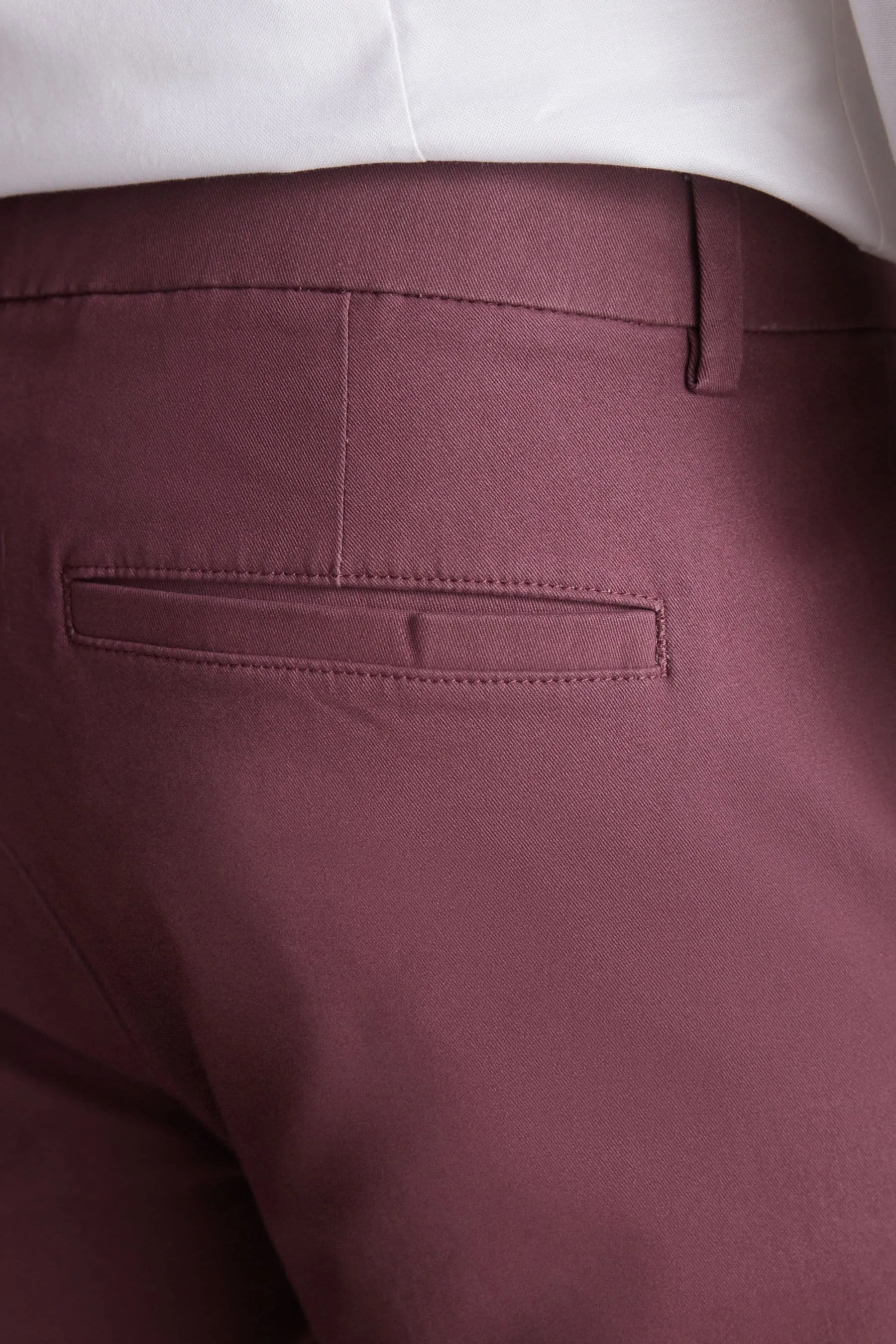 Pantaloni chino elasticizzati