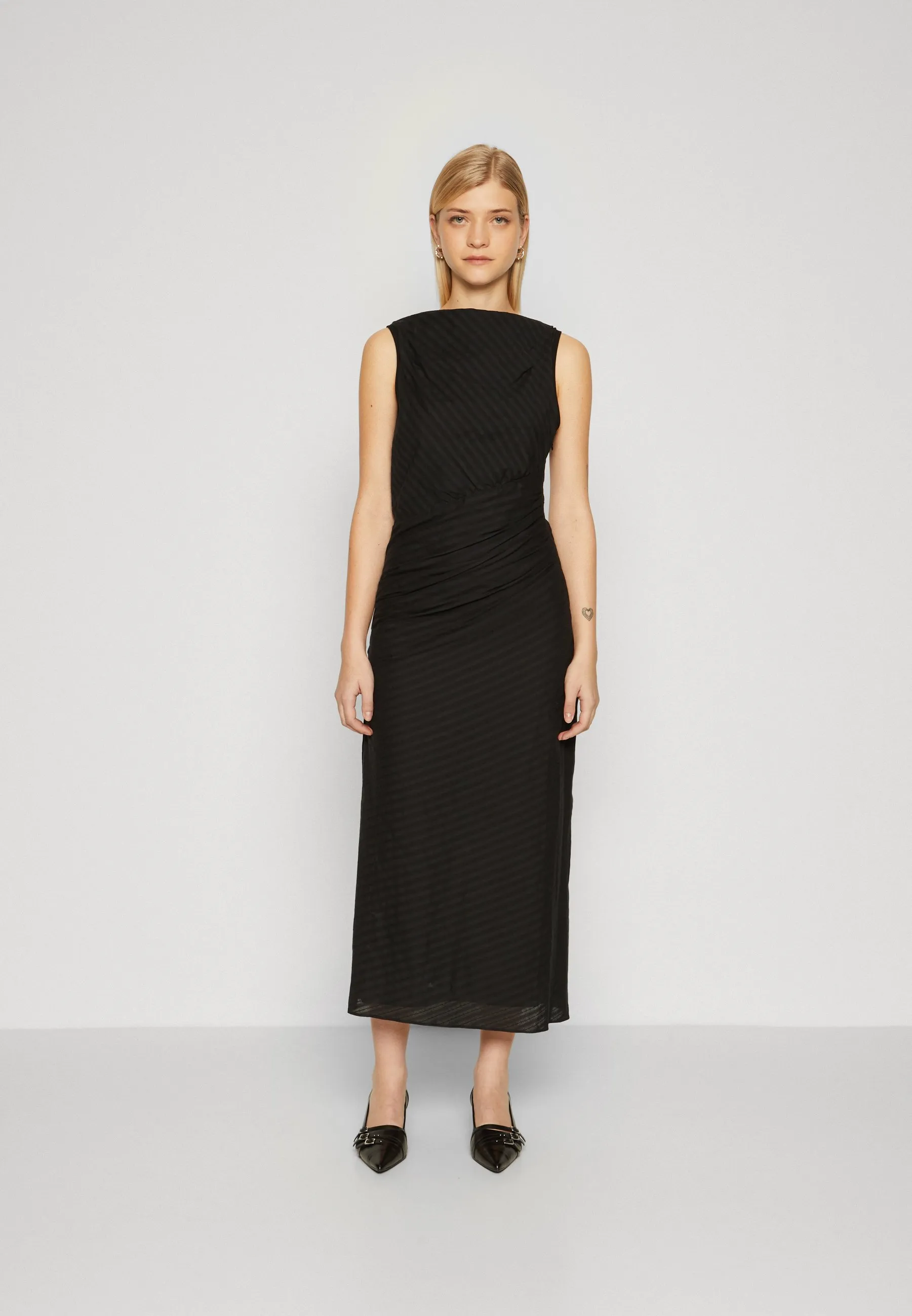 SAHIRA DRESS - Abito da sera
