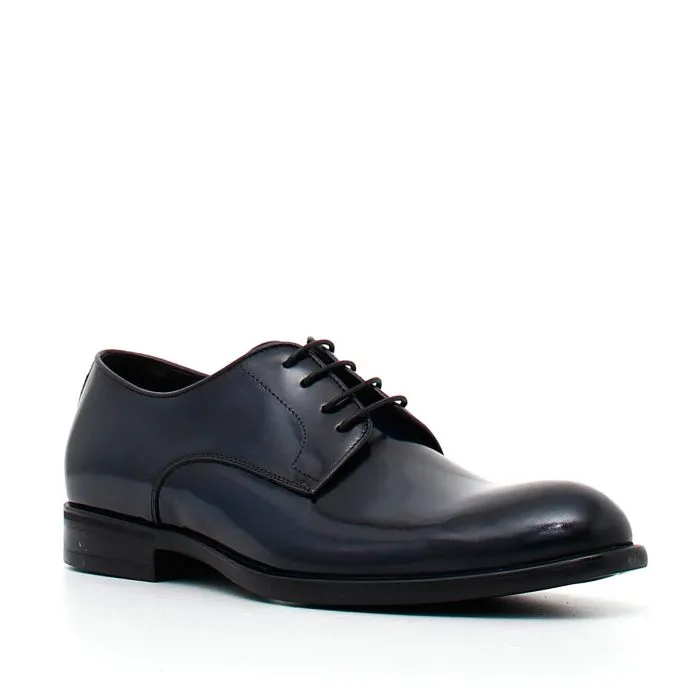 STRINGATE IN PELLE