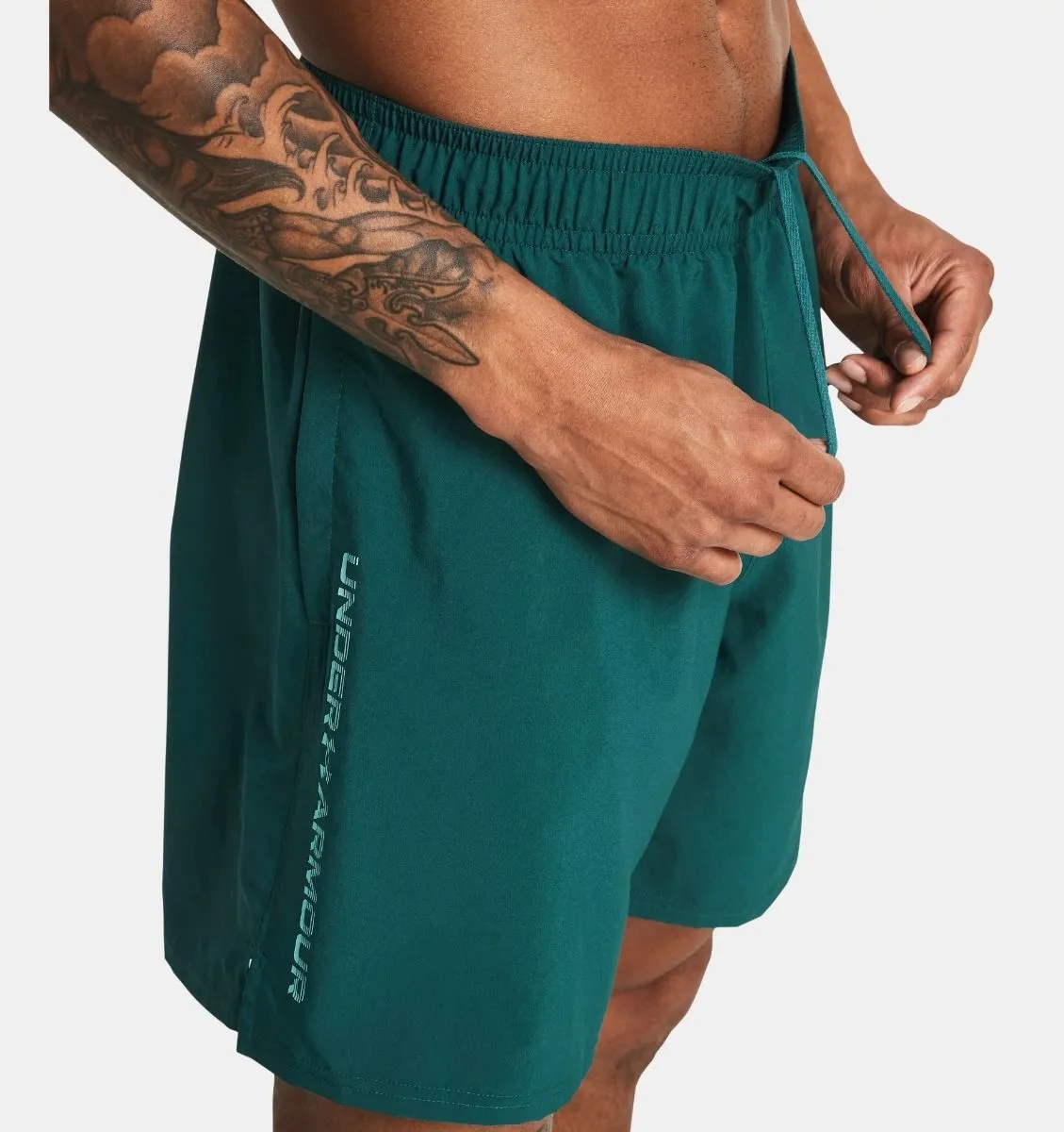 Under Armour Bermuda woven womk