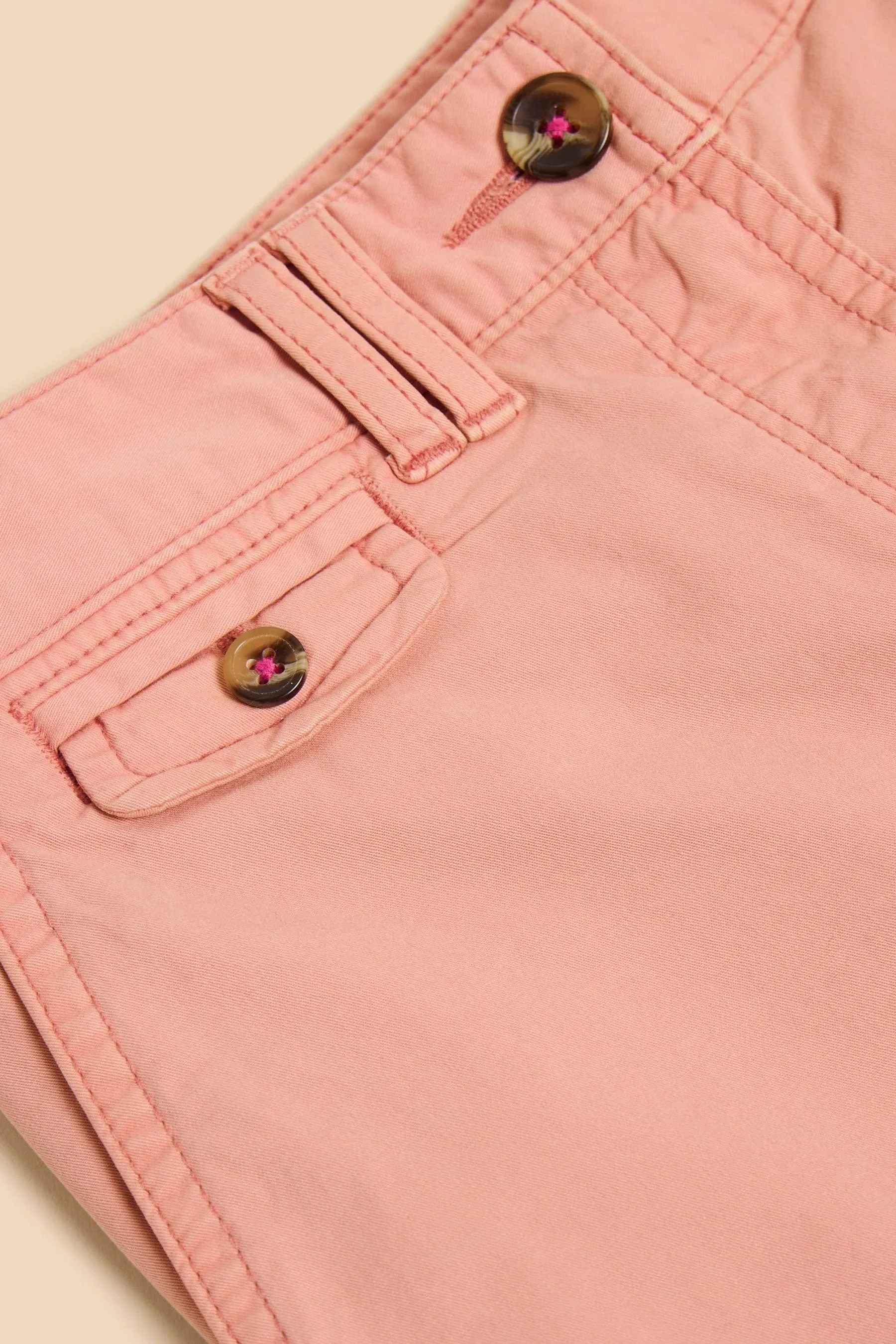 White Stuff - Hayley - Shorts chino in tessuto biologico