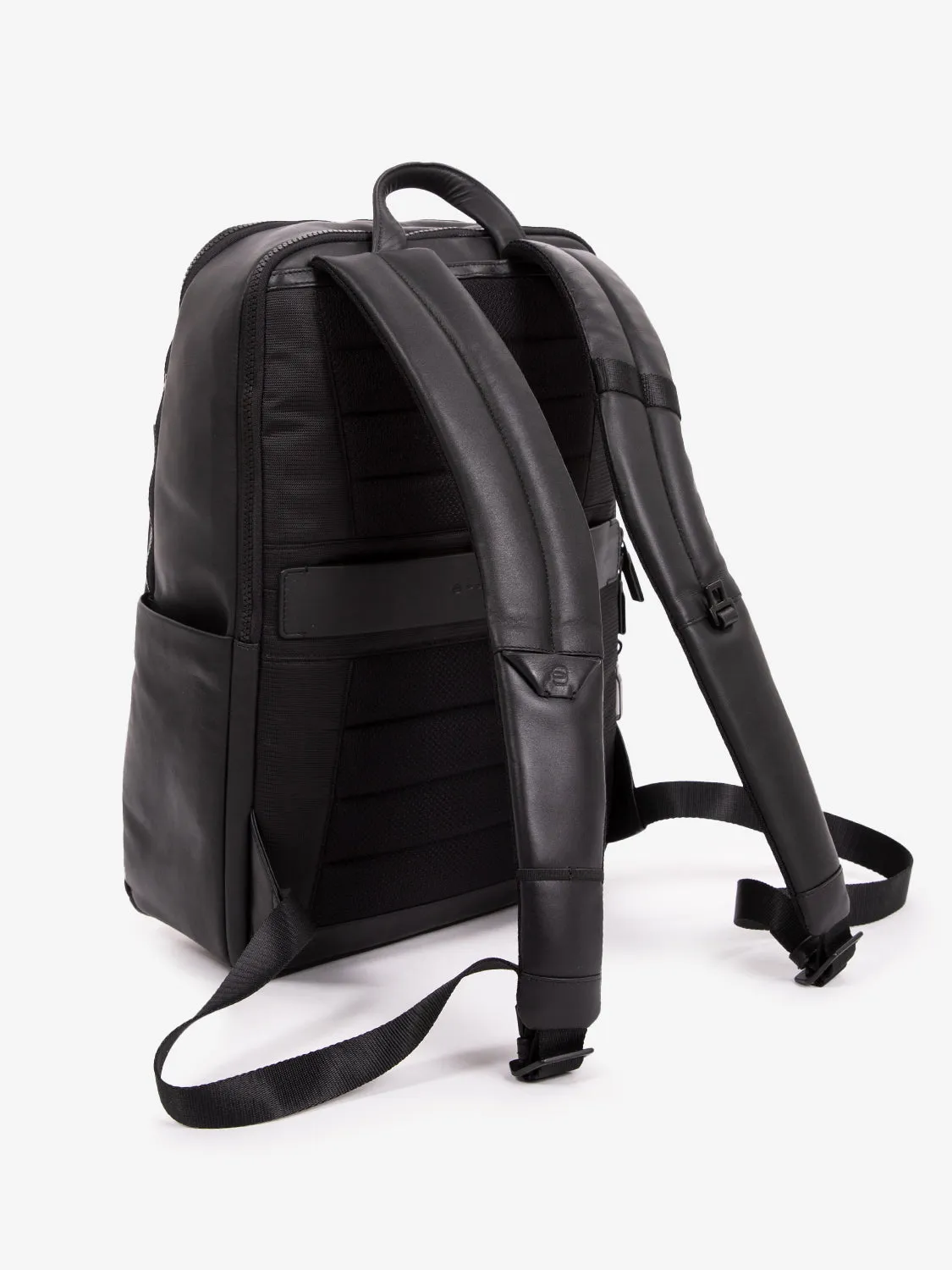 Zaino in pelle porta pc 14 pollici nero